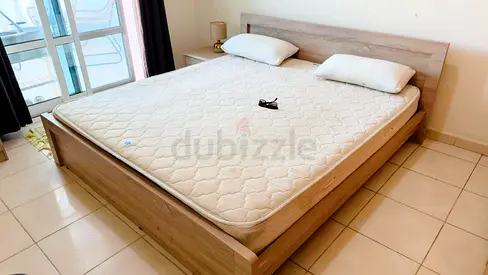 Queen Size Wooden Bed Frame with Mattress - Light Oak