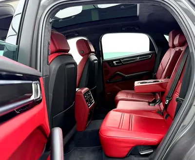 2021 Porsche CAYENNE — миниатюра 16