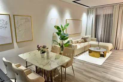 SECOND ROOM | VACANT | POOL VIEW