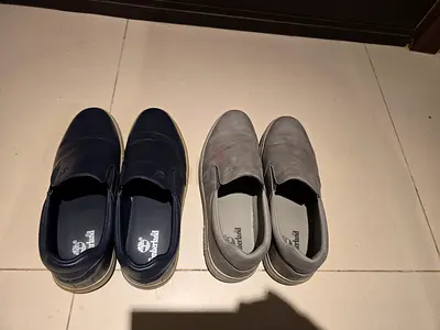 Laceless Mens Shoes (size 44)