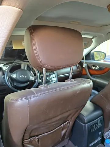 Infiniti FX50 Sport 2009 | GCC Specs | V8 Performance