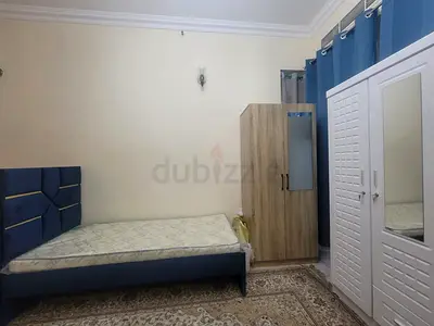 Executive bed space available for ladies/ female in Burjman / Mankhool / Burdubai Near Metro Station