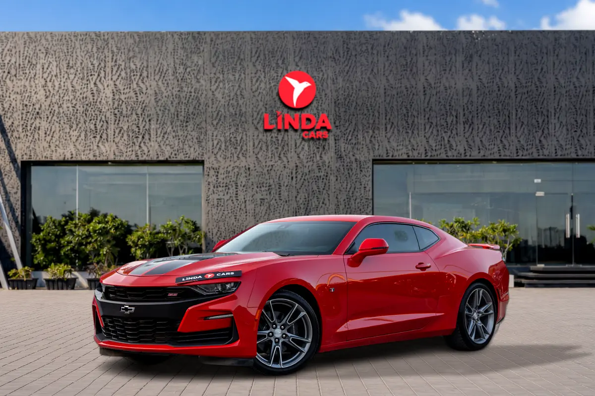 Chevrolet Camaro 2019 — photo 1 of 20