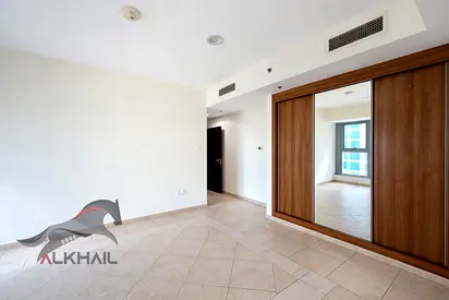 Large Layout | 2 Bedroom | Mid Floor | Easy Viewing