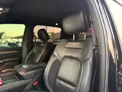 2024 RAM 1500 TRX 照片 13
