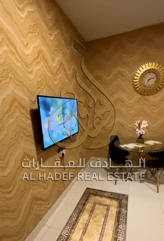 للبيع – إعادة بيع كاش في أبراج الفالكون – الراشدية 2 – عجمان  فرصة مميزة لامتلاك شقة مفروشة وجاهزة للسكن أو الاستثمار في موقع حيوي، مع دخل إيجاري شهري