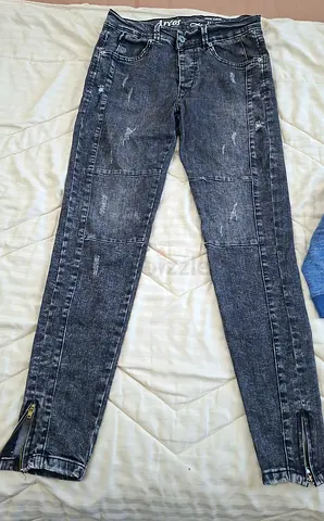Jeans size 22