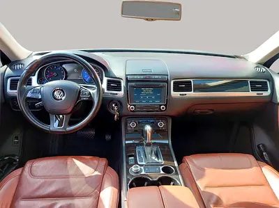 صورة 10 لـ 2016 Volkswagen TOUAREG