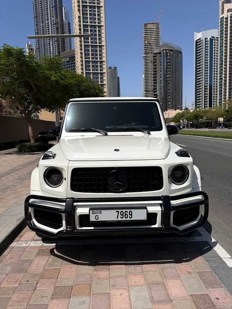 Mercedes-Benz G-Class 2022 — photo 1 of 12