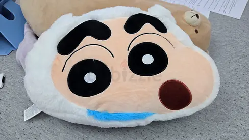 Miniso Crayon Shin-chan head- shaped plush pillow