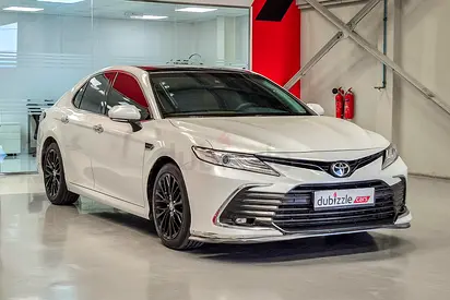 AED 1322/month | 2023 Toyota Camry 40th Anniversary | GCC Specs | Ref#474611