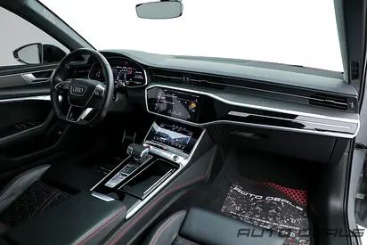 2021 AUDI RS6 照片 12