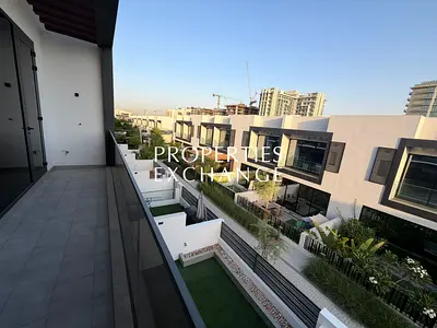 BRAND NEW | READY TO MOVE | CONTEMPORARY DESIGN