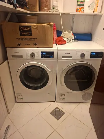 Siemens set washer dryer very good working condition 9 kg washer 9 kg dryer free delivery installati