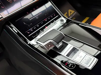 2024 AUDI A8 缩略图 10