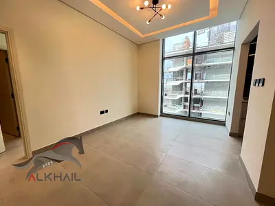 SKYLINE VIEWS l CLOSED KITCHEN l NEAR TO METRO I BRAND NEW