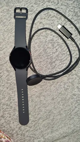 Used Round Smartwatch with Charger - Good Condition fully working
Includes original charger only
No