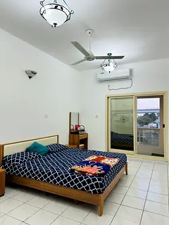 MASTER BEDROOM FOR RENT