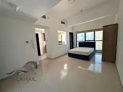 Spacious 2BR Apartment | Unfurnished | Vacant | Prime Marina Location