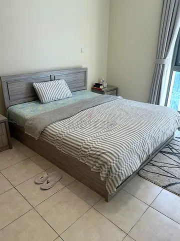 King size bed with mattress