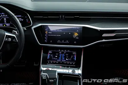 2021 AUDI RS6 照片 15