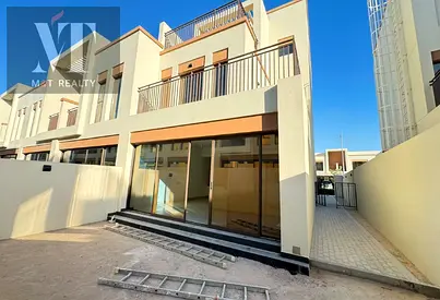 5Bedroom| Near Lagoon | Multiple Option