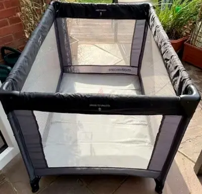 Lightly used portable playpen/pack n play - good condition