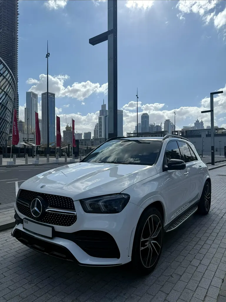 Mercedes-Benz GLE-Class 2019 — photo 1 of 12