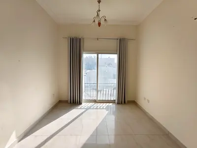 READY TO MOVE - AFFORDABLE PRICE - 3 MASTER BEDROOM'S VILLA FOR RENT