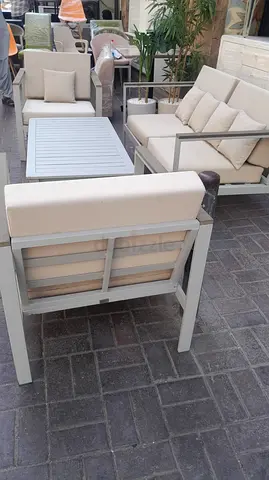 Outdoor 4-Piece Aluminum Frame Lounge Set with Cushions