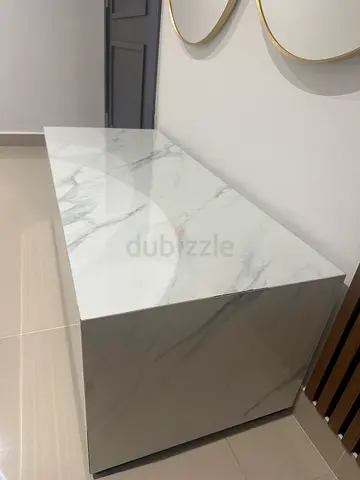 Marble coffee table