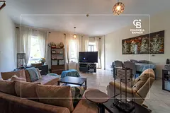 Large Layout | 1 Storage | 2 Parkings