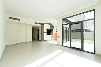 4-Bedroom Semi-Detached Villa with Rooftop Terrace & Landscaped Options | Close to amenities