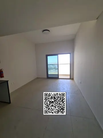 استوديو رئيسي مع حمام ومطبخ