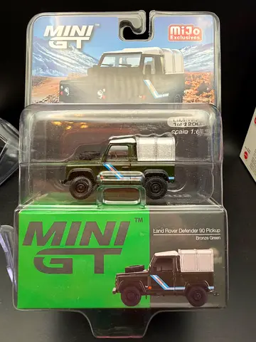 Mini GT 1:64 Land Rover Defender 90 Pickup (Bronze Green) - New in Package