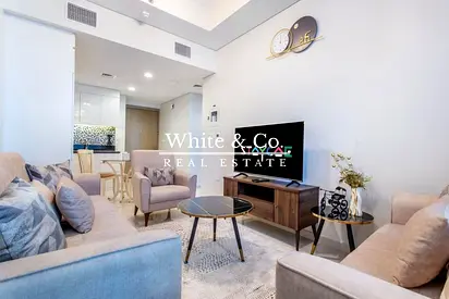 VACANT / FULLY FURNISHED / HIGH ROI