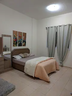 Bed Spaces Available in Furnished Room – Dubai Silicon Oasis