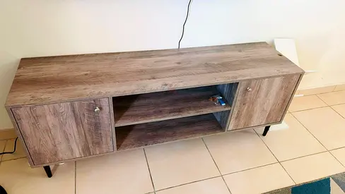 Wood-Effect TV Console / Media Unit - Compact Two-Door with Shelves