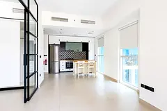 Vacant in June | Spacious | Fitted Kitchen