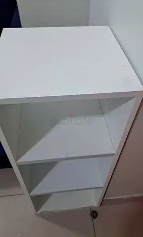 White 3-Shelf Narrow Bookcase / Storage Unit