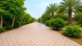 Elegant Family Villa | 5 Master Suites | Garden