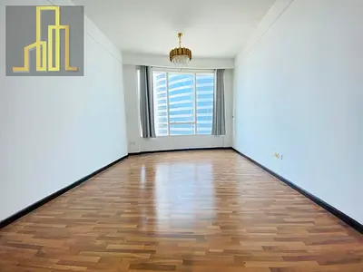 Cornice Side 2 BR Apartment Both Master Room Open View