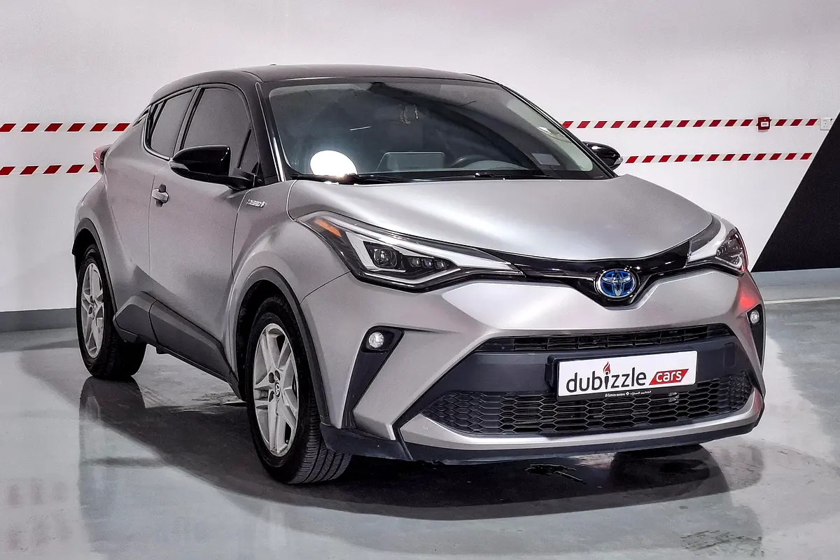 Toyota C-HR 2021 — photo 1 of 15