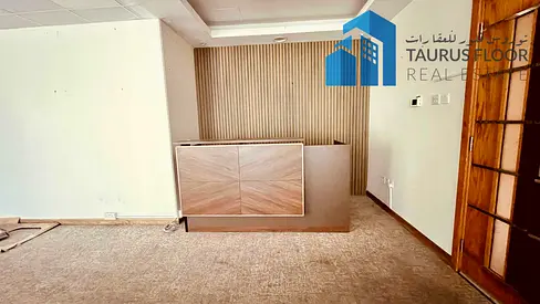 Chiller Free Office Near Metro Rent 130K 1255Sqft