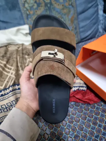للبيع نعال Hermès أصلية 100