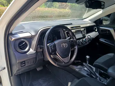 صورة 18 لـ 2018 Toyota RAV 4