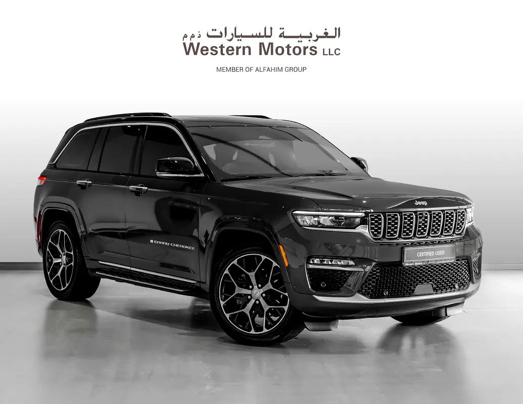 Jeep Grand Cherokee 2023 — photo 1 of 18