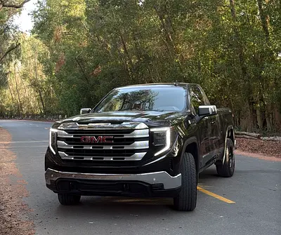 GMC Sierra SLE Regular Cab 2025 GCC Specs