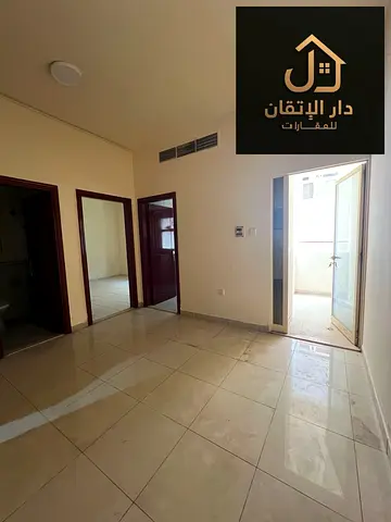 شقة للإيجار غرفة وصالة منطقة النباعة موقع استراتيجي علي طريق رئيسي قريب من جميع الخدمات