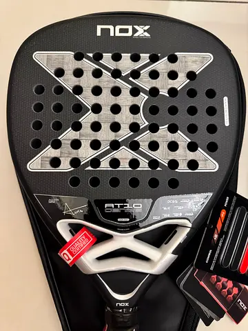 NOX Padel Racket AT10 Genius Attack 18K by Agustin Tapia 2026